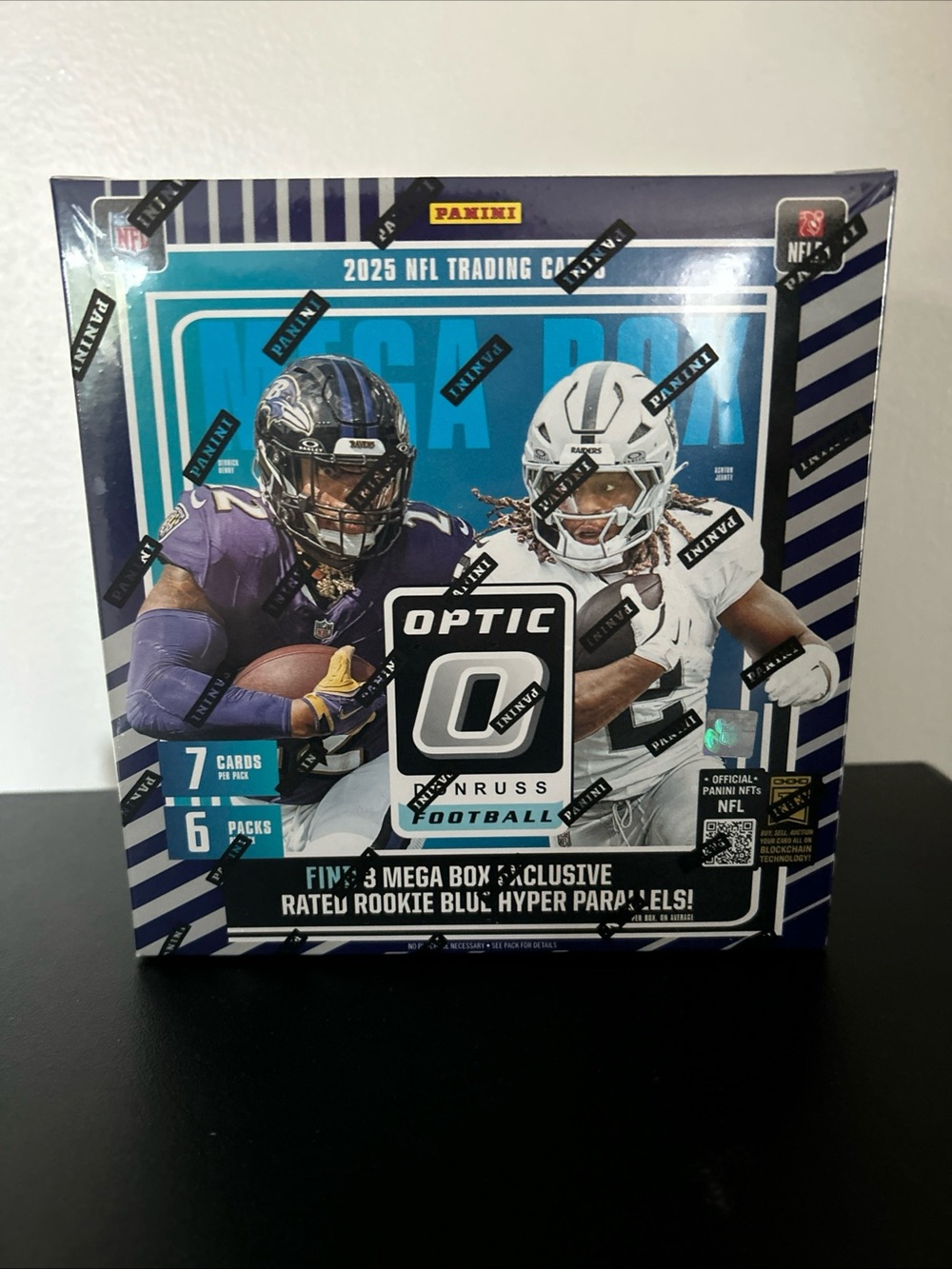 Panini Optic 2025 NFL Football Mega Box - Blue & White